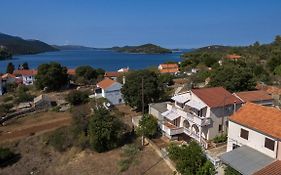 Apartments Slavica